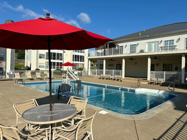 195 Meadow Brook Lane 3-3, Branson, MO 65616