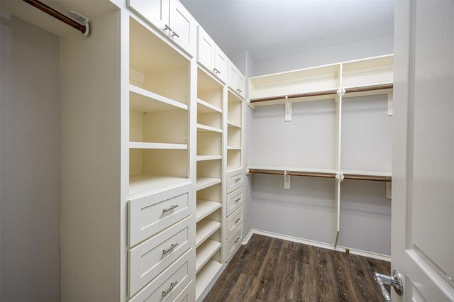 24711 Gemstone Cove Court, Katy, TX 77494