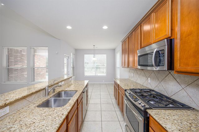 24711 Gemstone Cove Court, Katy, TX 77494