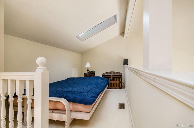 43053 W Kirkwood Drive 30, Clinton Charter Township, MI 48038