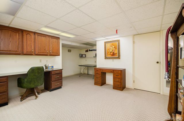 43053 W Kirkwood Drive 30, Clinton Charter Township, MI 48038