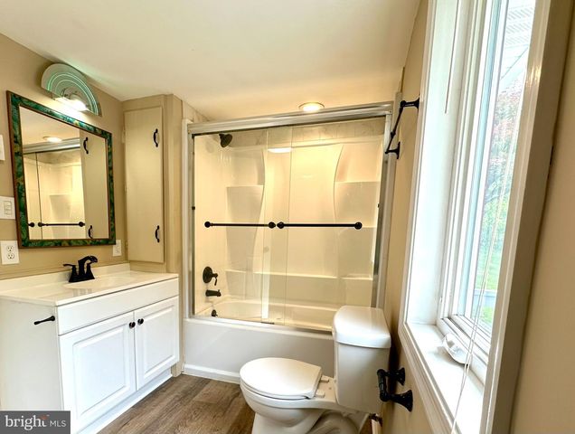 645 PARK ST, Manchester, PA 17345