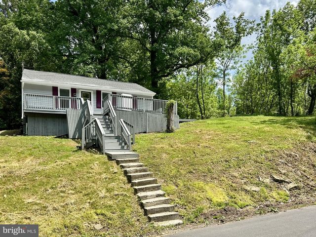 645 PARK ST, Manchester, PA 17345