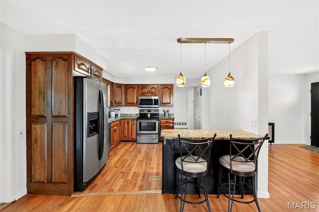 6 Lancelot Drive, Belleville, IL 62226