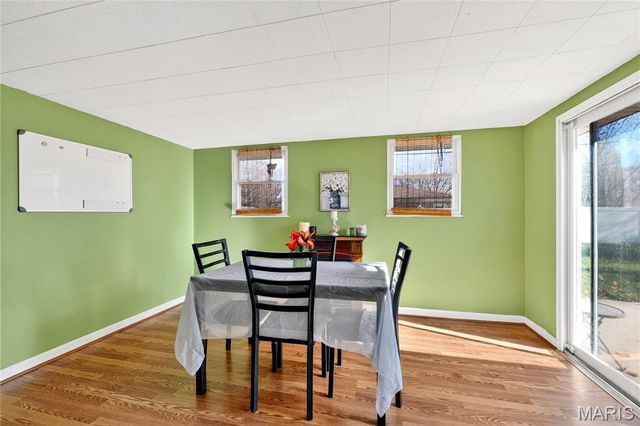 6 Lancelot Drive, Belleville, IL 62226