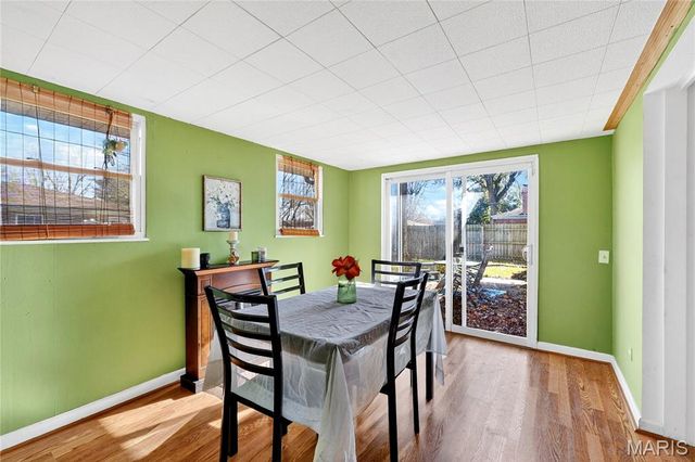 6 Lancelot Drive, Belleville, IL 62226