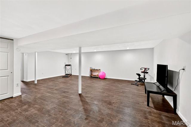 6 Lancelot Drive, Belleville, IL 62226