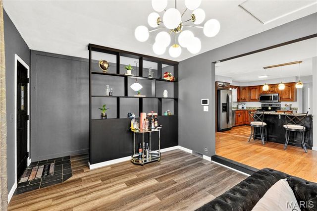 6 Lancelot Drive, Belleville, IL 62226