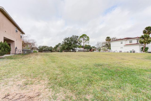 0 E Circle Drive, Houston, TX 77071