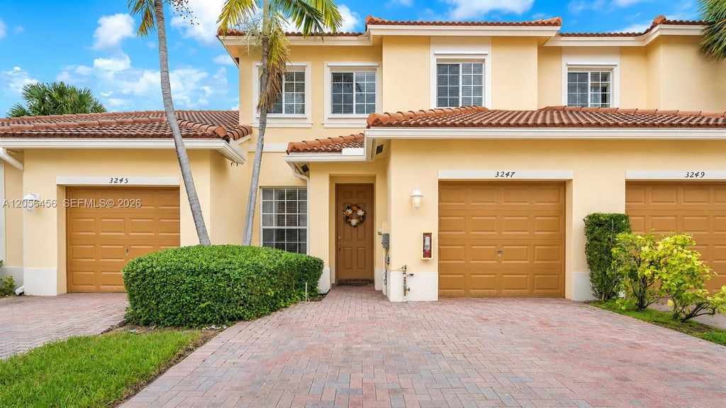 3247 NW 31st Terrace, Oakland Park, FL 33309
