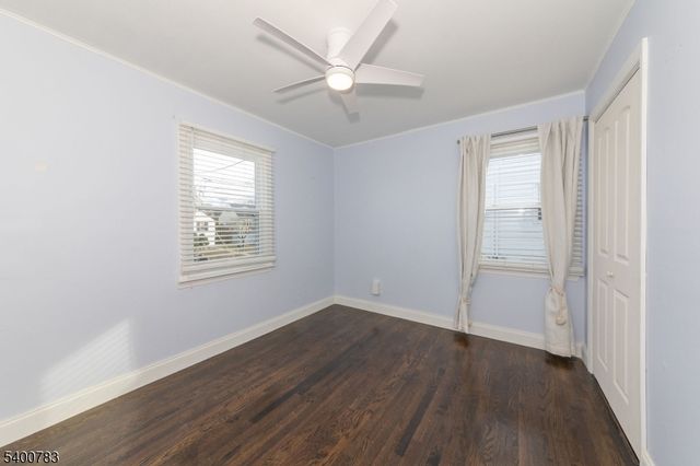 22 Ridgeview Dr, Woodland Park, NJ 07424