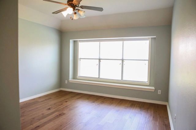 5716 Balmorhea Drive, Denton, TX 76226