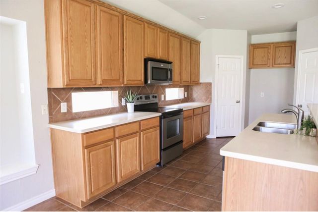 5716 Balmorhea Drive, Denton, TX 76226