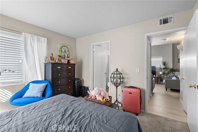 24496 Valle Del Oro 204, Newhall (santa Clarita), CA 91321