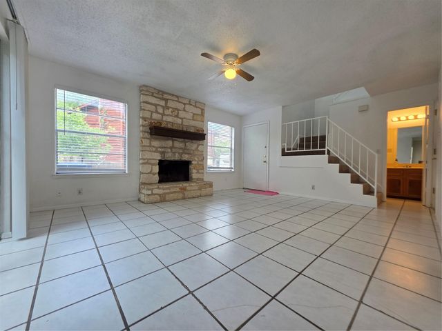 8818 Clearbrook TRL, Austin, TX 78729