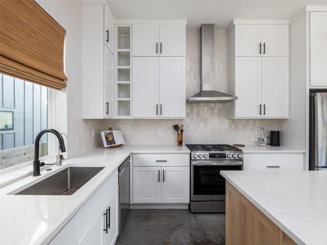 18206 Fair LN, Leander, TX 78645