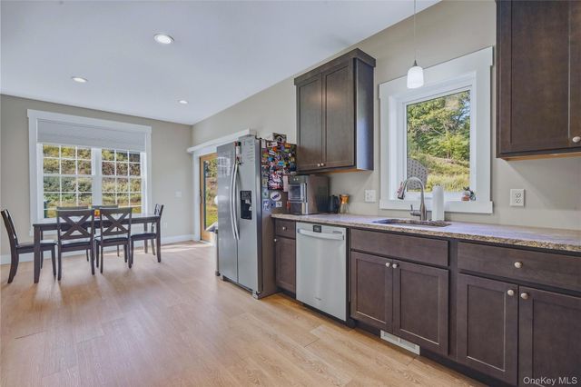 148 Pancake Hollow Road A, Highland, NY 12528