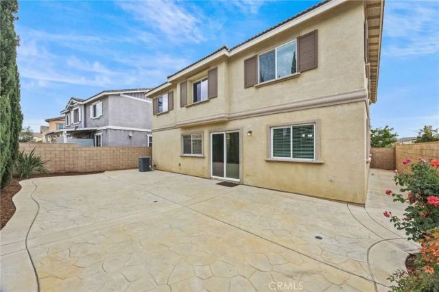 6974 Stanza Court, Fontana, CA 92336