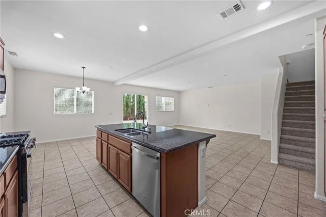 6974 Stanza Court, Fontana, CA 92336