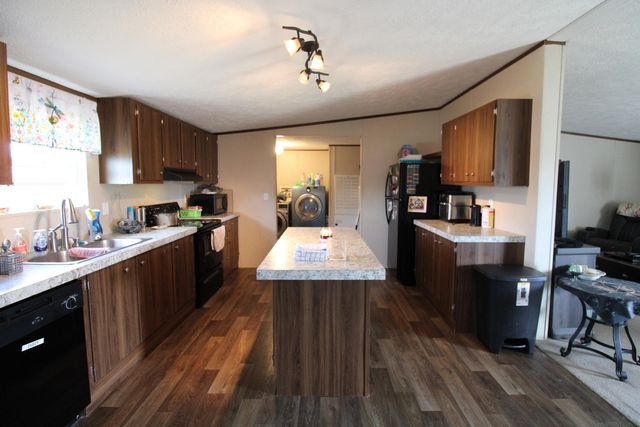 21 James Street, Williamstown, KY 41097