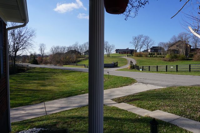 2210 Carpenter Pike, Versailles, KY 40383