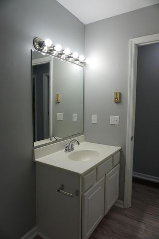 2210 Carpenter Pike, Versailles, KY 40383