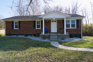 2210 Carpenter Pike, Versailles, KY 40383