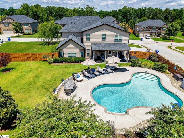 214 E Longfield Lane, Woodruff, SC 29388