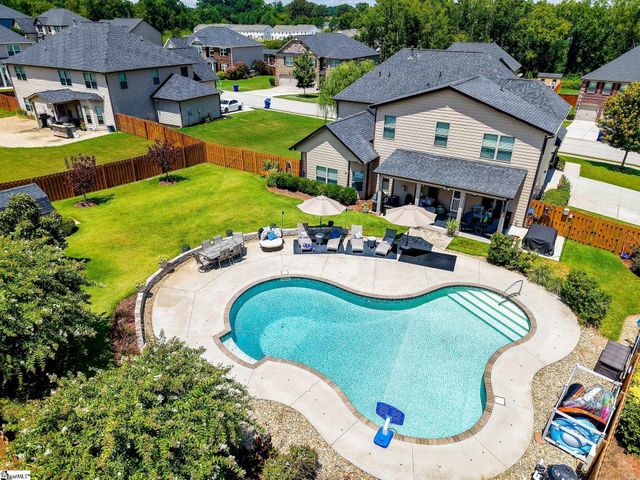 214 E Longfield Lane, Woodruff, SC 29388