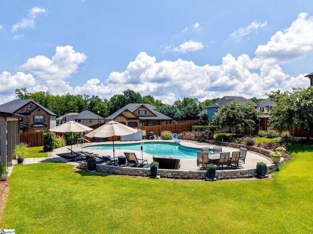 214 E Longfield Lane, Woodruff, SC 29388