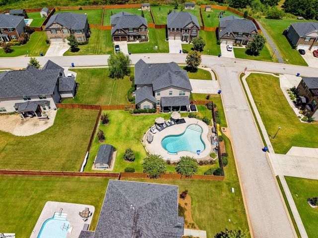 214 E Longfield Lane, Woodruff, SC 29388