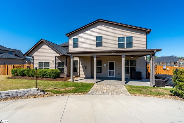 214 E Longfield Lane, Woodruff, SC 29388