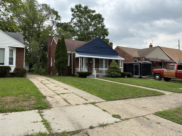 19450 Woodingham Drive, Detroit, MI 48221