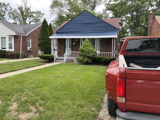 19450 Woodingham Drive, Detroit, MI 48221