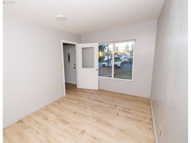 3020 Se 90TH Pl, Portland, OR 97266