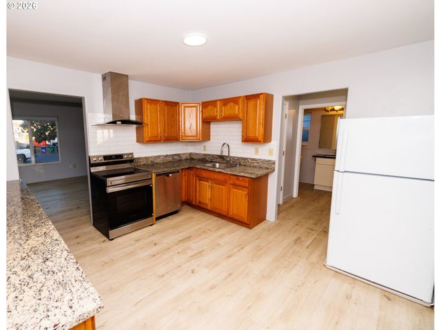 3020 Se 90TH Pl, Portland, OR 97266