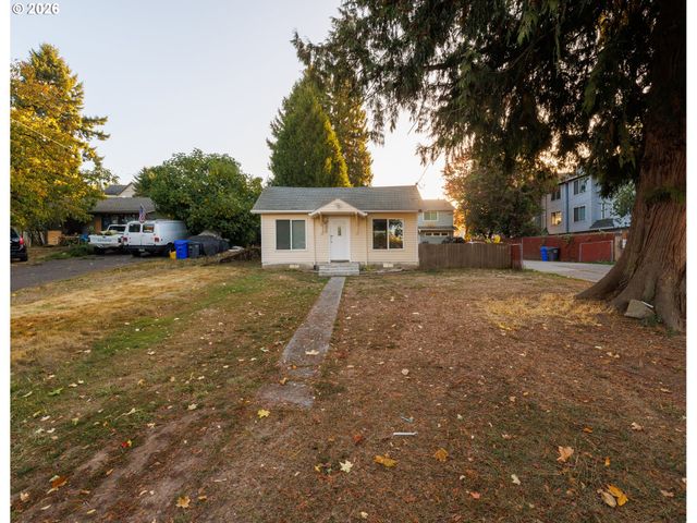 3020 Se 90TH Pl, Portland, OR 97266