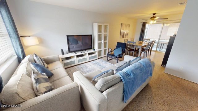 328 Slayton Avenue u, South Daytona, FL 32119