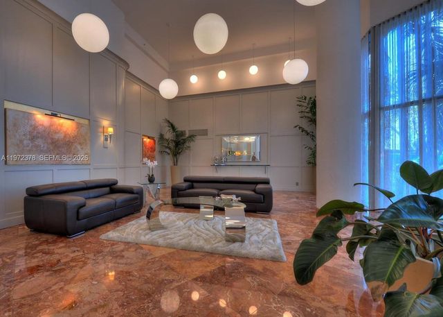 3600 Mystic Pointe Dr 815, Aventura, FL 33180