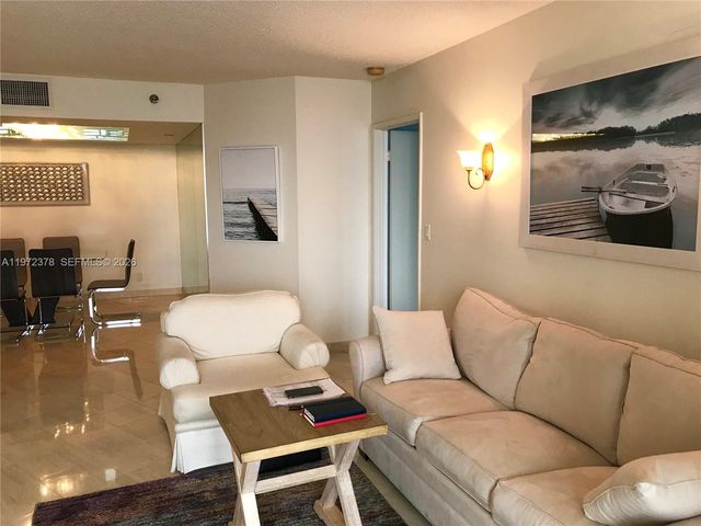 3600 Mystic Pointe Dr 815, Aventura, FL 33180