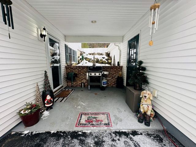 1100 Route 12A, Surry, NH 03431