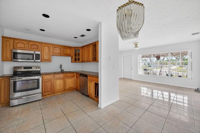 11720 SW 176th Street, Miami, FL 33177