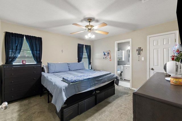 306 Lydia LN, Thrall, TX 76578