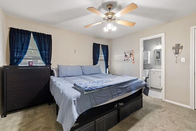 306 Lydia LN, Thrall, TX 76578