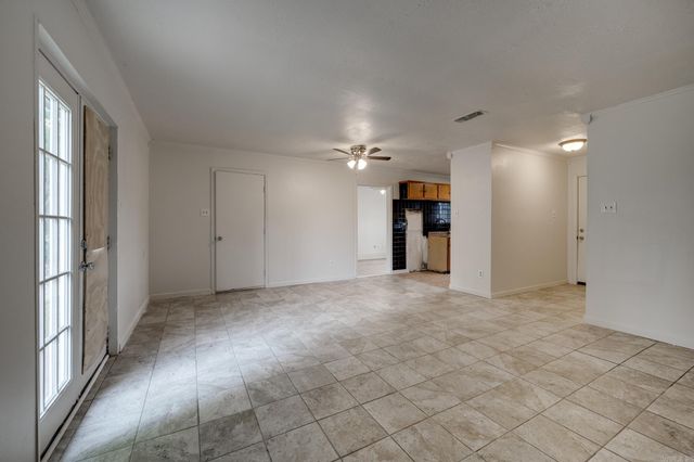 6608 Delhaven Drive, North Little Rock, AR 72117