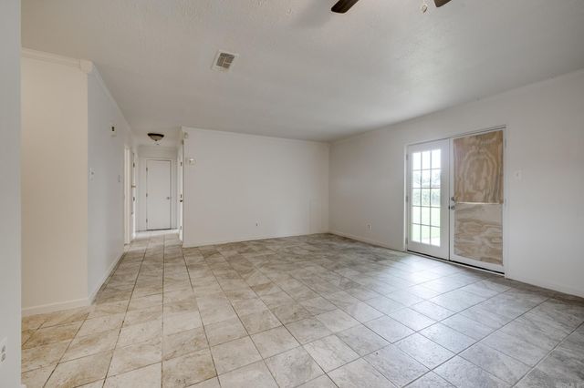 6608 Delhaven Drive, North Little Rock, AR 72117