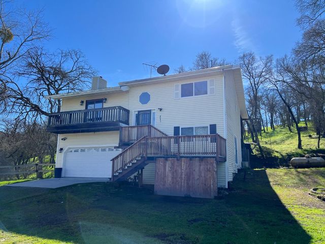 8015 Kirby St, Valley Springs, CA 95252