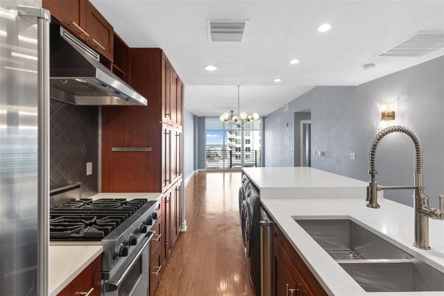 1120 E KENNEDY BOULEVARD 1221, Tampa, FL 33602