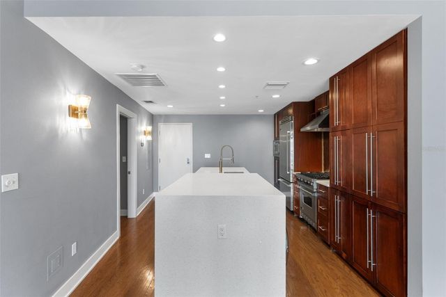 1120 E KENNEDY BOULEVARD 1221, Tampa, FL 33602