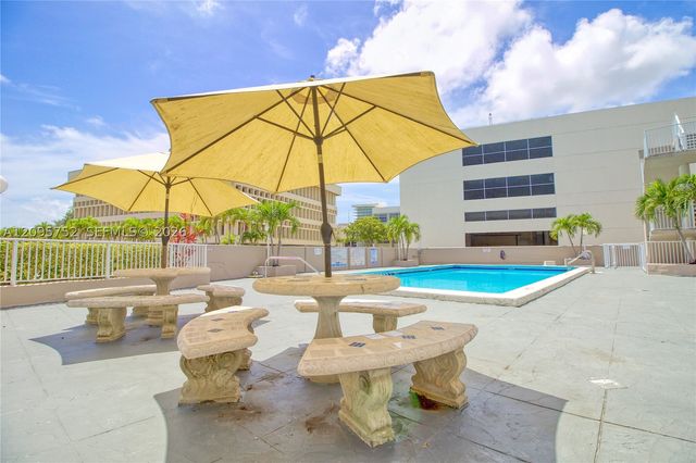 6580 Santona St A37, Coral Gables, FL 33146